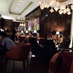 The Ritz-Carlton Bar & Lounge 여행 사진