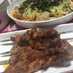 Xibeiyoumiancun (baiweinian) User Photo