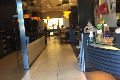 必胜客(百盛店)