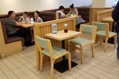 德克士(中天广场店)