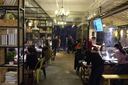 麻辣无情重庆老火锅(申港城店)