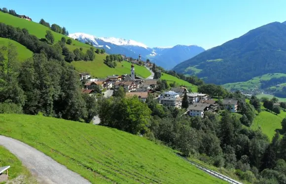 莫雷霍夫特爾維斯酒店