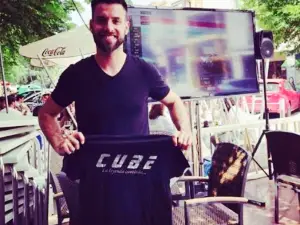 Cube Bar