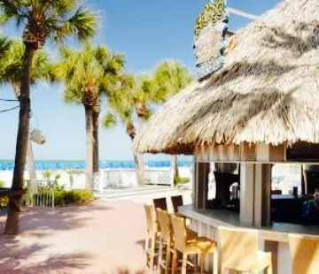 Salty's Tiki Bar and Beach Lounge