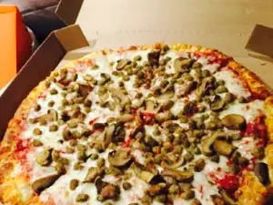 Woody's Hand Tossed Pizza