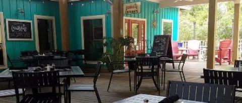 Cosmo's Restaurant & Bar