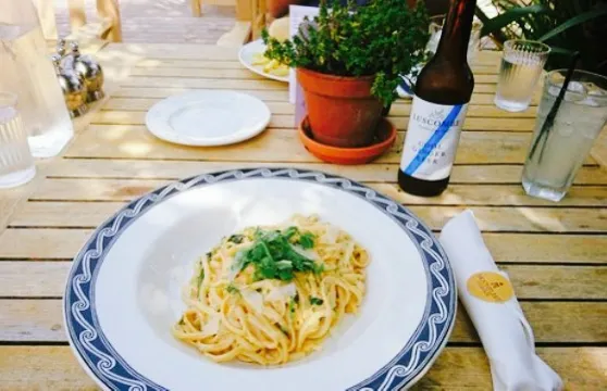 Restaurant at Moonfleet Manor