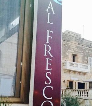 Al Fresco
