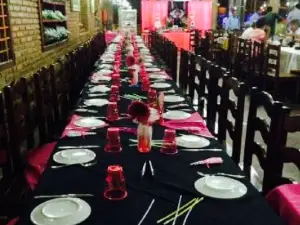 Churrascaria E Pizzaria Carro de Boi