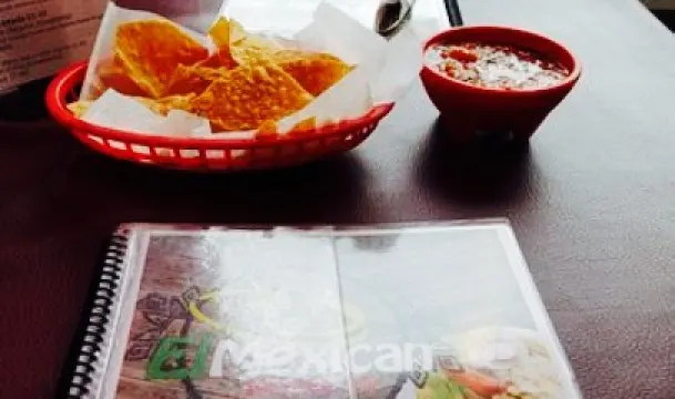 El Mexican Restaurant