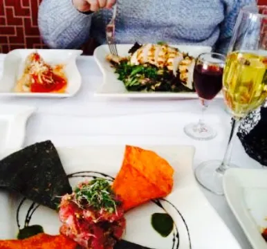 Esca Restaurant & Wine Bar