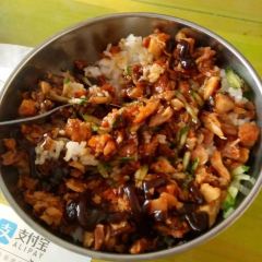 圣壹家烤肉饭(高地世纪城店) User Photo