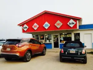 Renee's Drive In