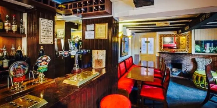 The Nag's Head Bar & Bistro