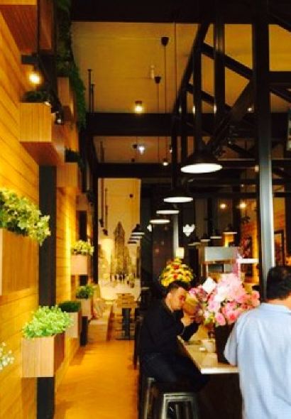 Calais Artisan Bubble Tea and Coffee