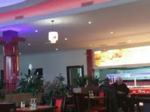 Royal Wok
