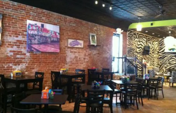 KrAzY cAkEs Cafe and Bakery