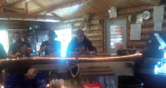 Scenic Pines Bar & Grill