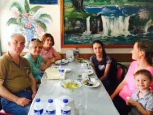 Ozer'in Yeri Balik Kofte Lokantasi