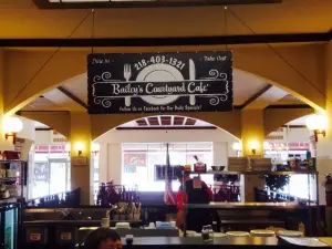 Bailey's Courtyard Cafe