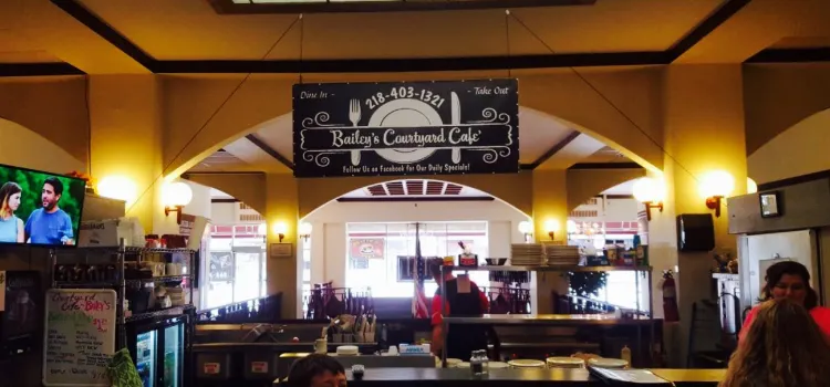 Bailey's Courtyard Cafe