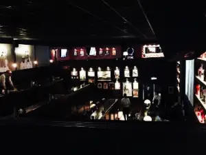 Bar Boris