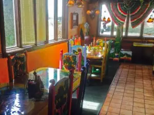 El Puente Mexican Restaurant