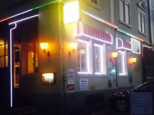 Al Lago Pizza Kurier Trattoria