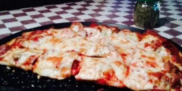 Chicago Pizza Authority in Elgin