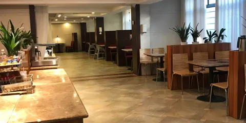 周邊客自助快餐