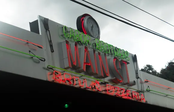 Gabor Brothers Main Street Grill