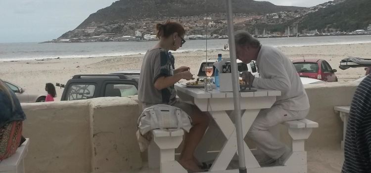 Dunes Beach Restaurant & Bar