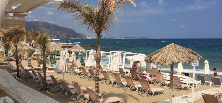 Nisos Beach Bar Restaurant