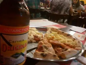 Pratika Pizzaria