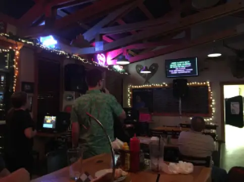 Red Pines Bar & Grill