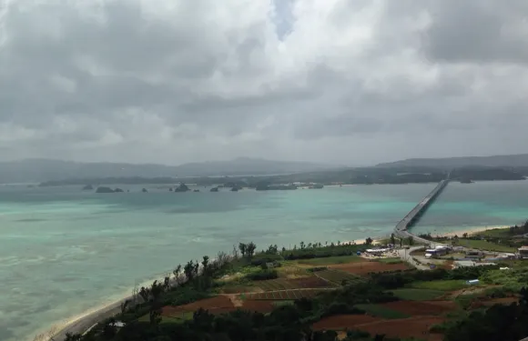 オーシャンブルー