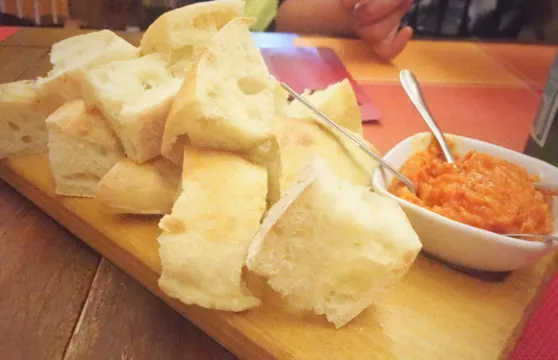 Passerella Caffe & Restaurant