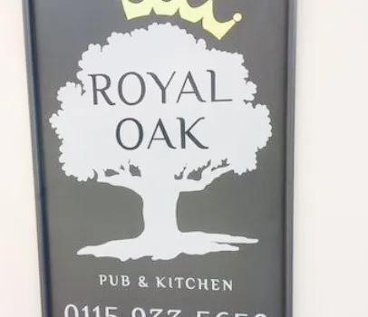 The Royal Oak Pub & Kitchen