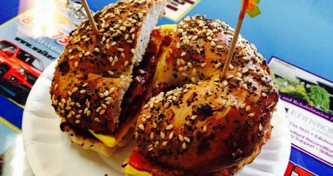Lakeside Bagel and Deli