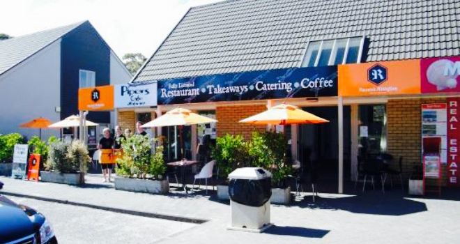 Pipers Cafe