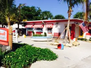 The Boardwalk Italian Ice & Creamery