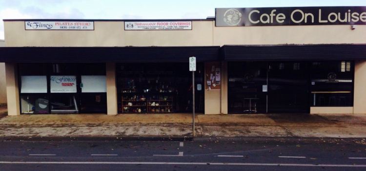 Cafe on Louise