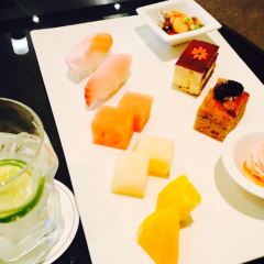 安顺百灵希尔顿逸林酒店·“OPEN”全日制餐厅 User Photo