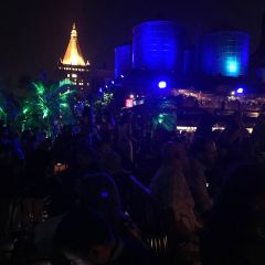 230 Fifth Rooftop Bar User Photo