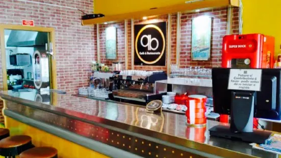 qb Cafe&Restaurante