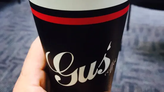 Gus' Cafe