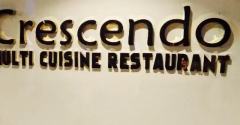 Crescendo Restaurant in 塞勒姆