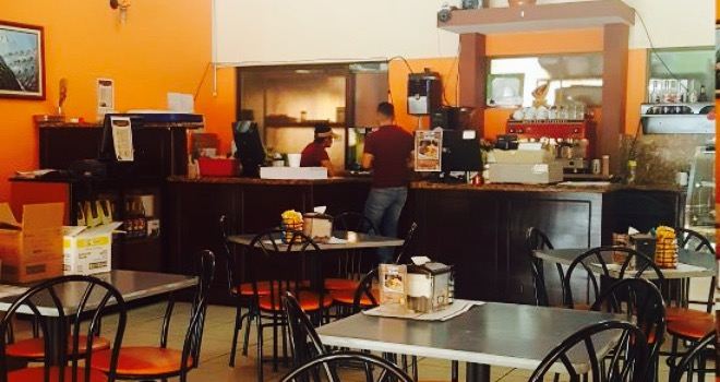 Aromas Cafe