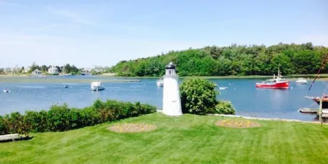 Latitudes Outdoor Bar & Grill