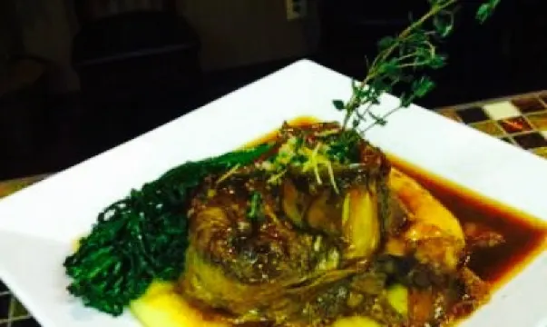 Noah's Restaurant and Lounge